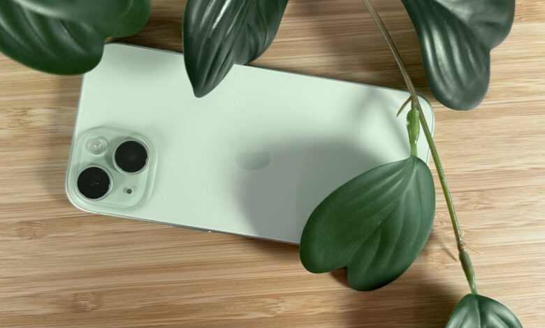 Apple threatens UK with delayed features if EU DMA-like regulations introduced