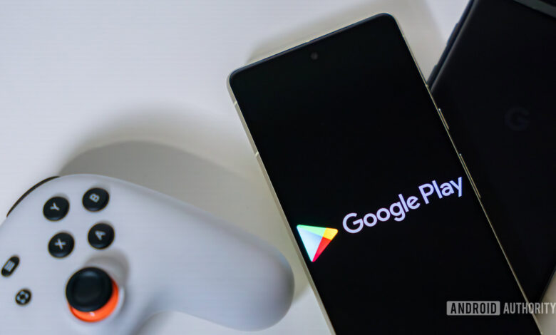Google Play Store preps a new account switcher